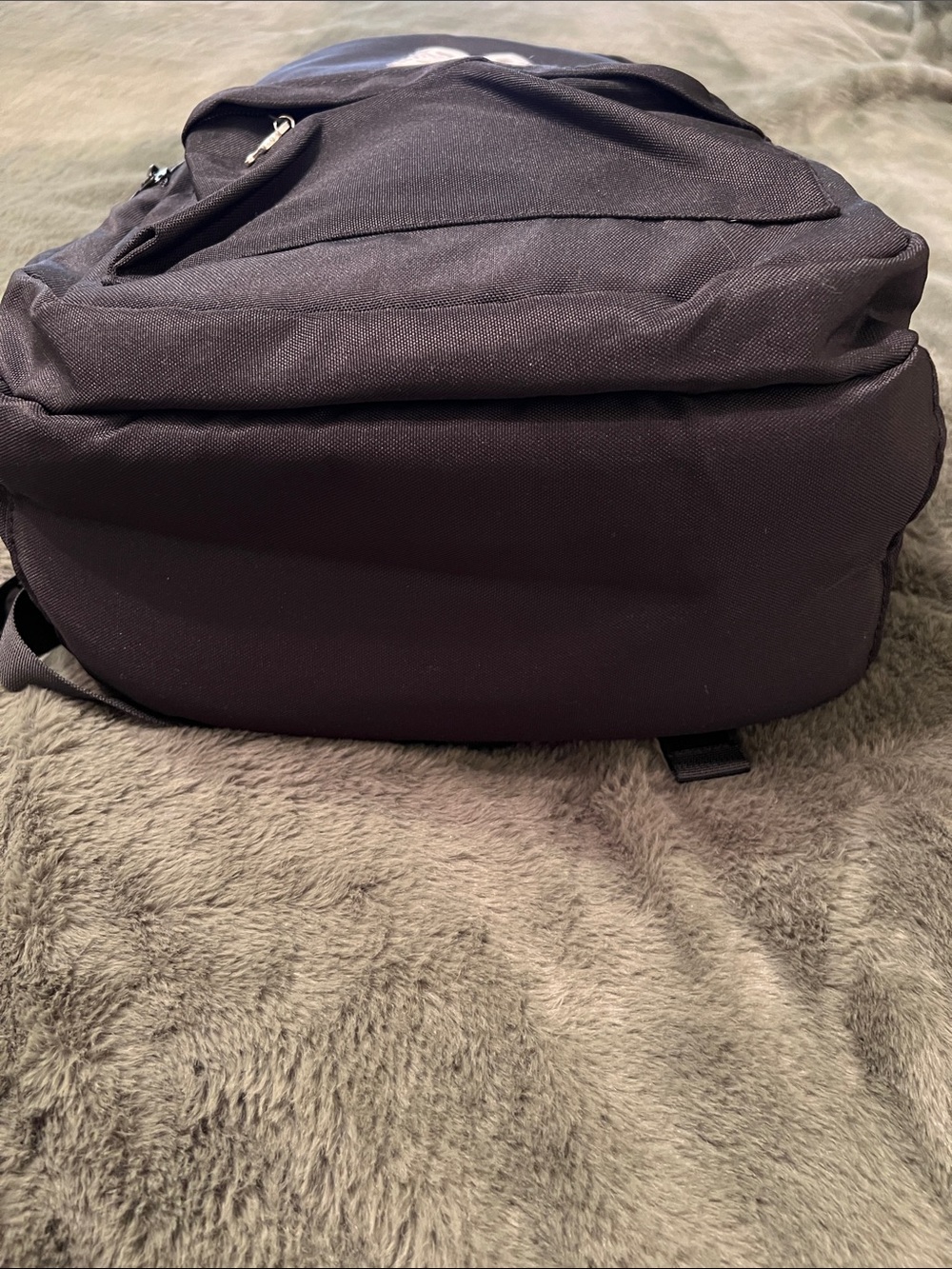 New Mens PSYCHO BUNNY Backpack. - Picture 3 of 7